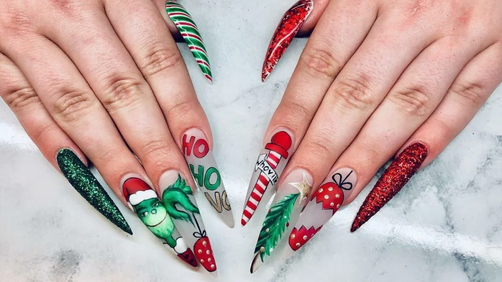 Grinch Who Stole Christmas nail design ideas