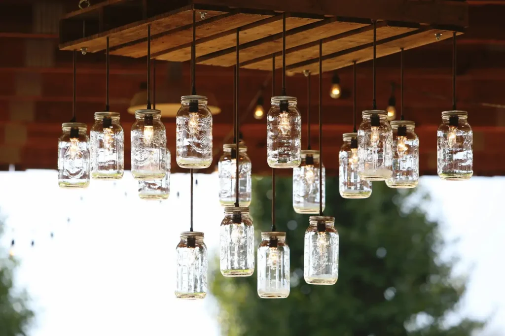 Mason Jar Hanging Light Fixture diy