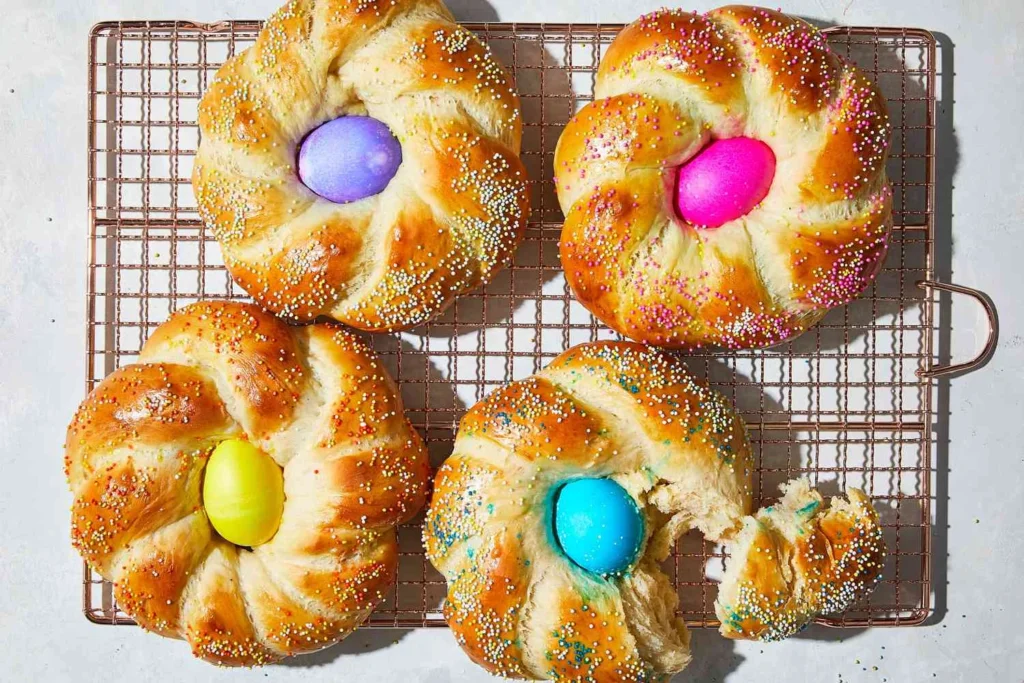 Easter Bread Rolls