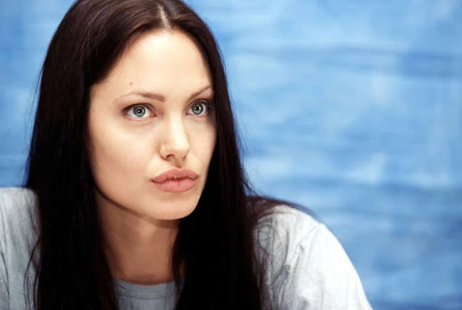 Angelina Jolie — 2005