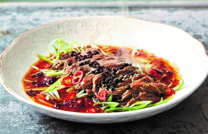 Sichuan water-cooked beef