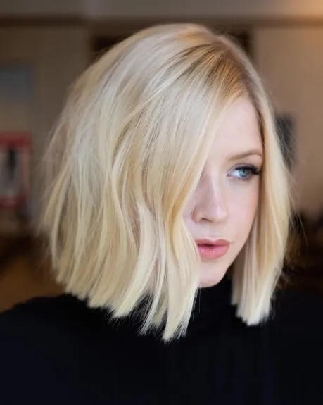 11. Blunt Blonde Bob