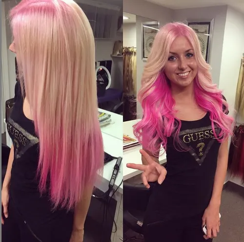 9. Smooth Blonde And Pink Tresses
