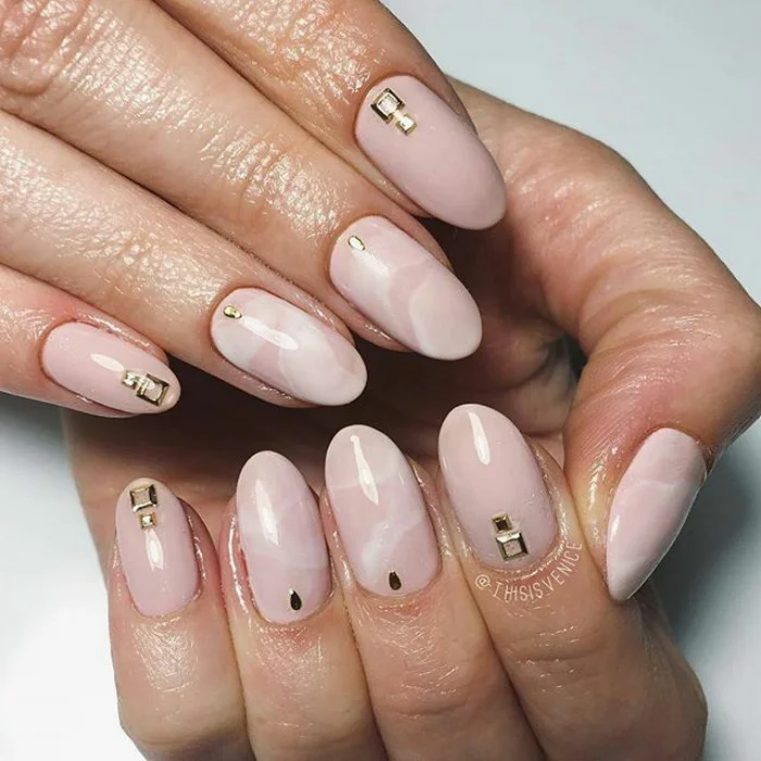 quartz nails