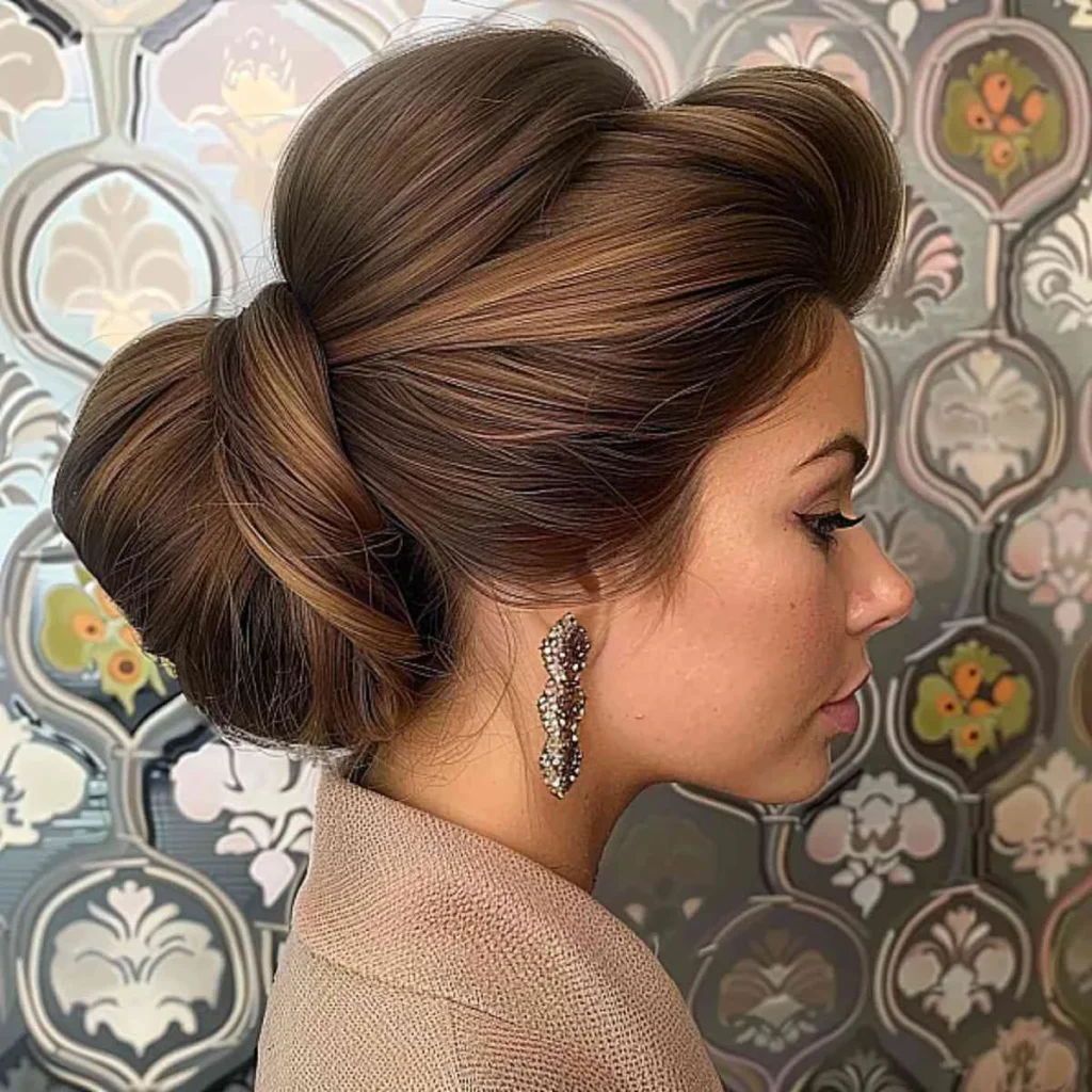 Glam Chignon: 1960-Inspired Hairsyle