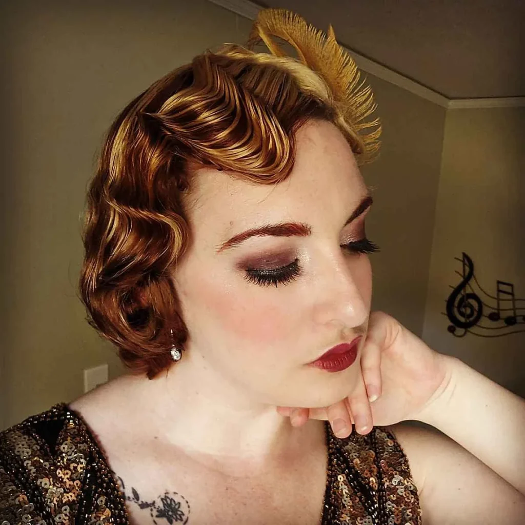 Madonna-Inspired Finger Waves