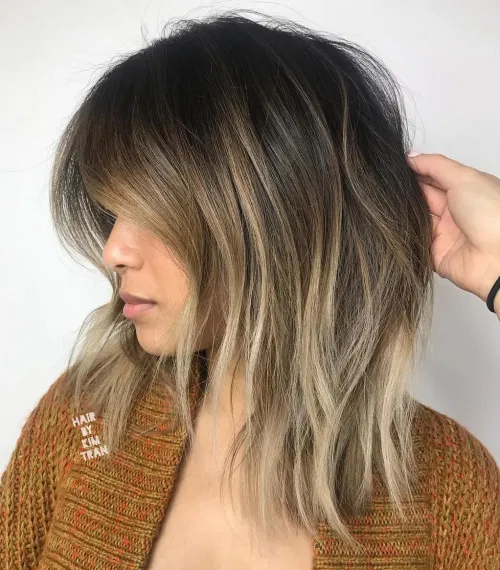 3. Lob with Lived-In Balayage
