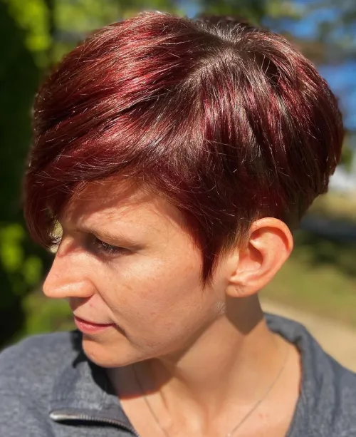 13 Mesmerizing Short Red Hairstyles for True Redheads