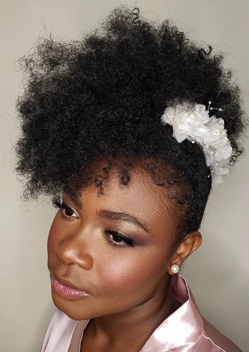 3. Side Afro Puff
