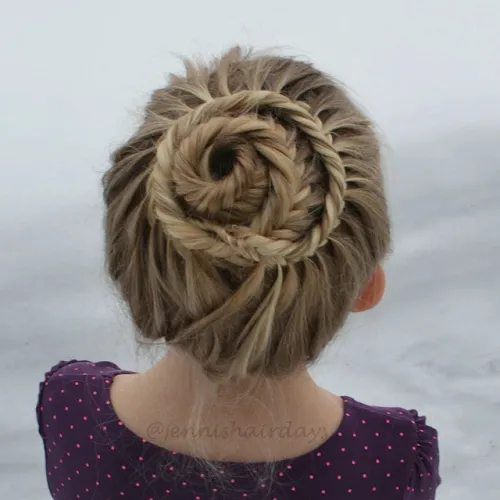 5. Spiral Fishtail Bun
