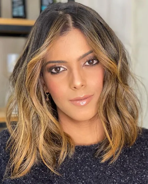 6. Brown Lob with Bronzed Balayage
